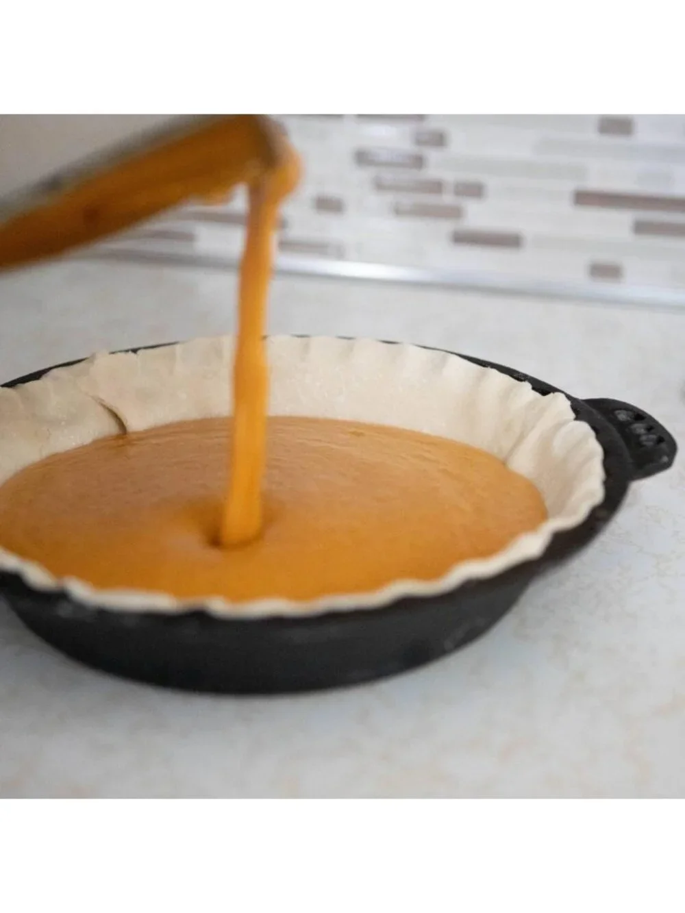 Extra Deep Cast Iron Pie Pan - Pre-Seasoned Bakeware with Crimped Edges